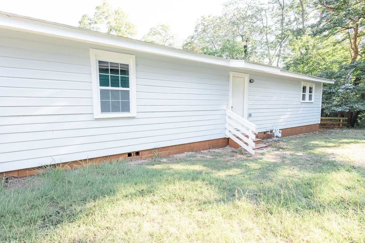 524 N 3rd St - Photo 6 of 28