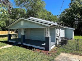 529 12th St N - Photo 1 of 1