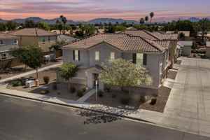 featured image of 1317 N Balboa