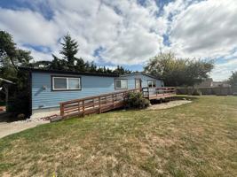 featured image of 18754 Fishermans Loop