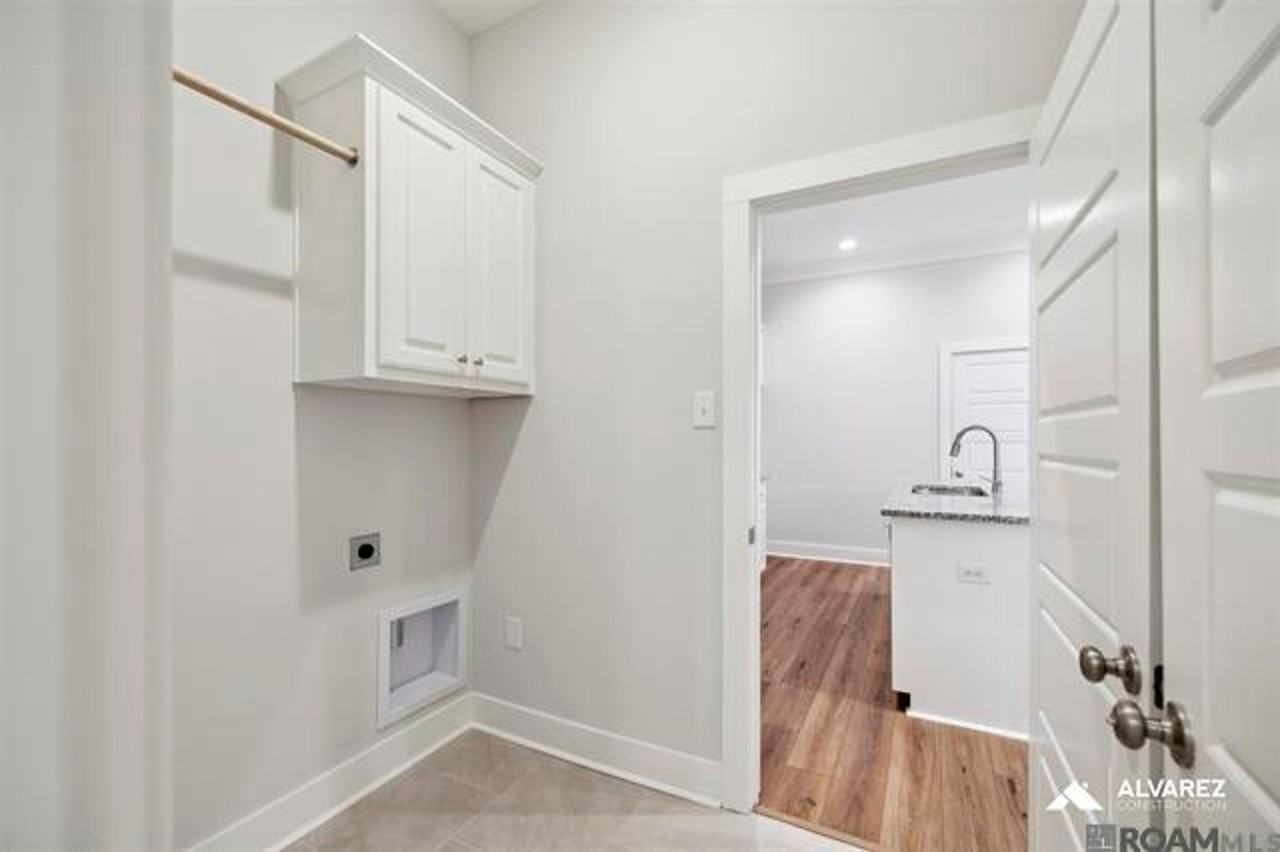 16153 Chancel Ave - Photo 4 of 13