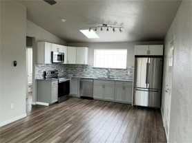 401 W Cleveland St - Photo 1 of 1