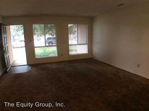 2505-07 South Sallee Lane - Photo 2 of 16