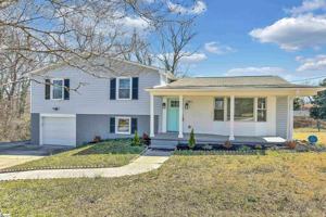 featured image of 16 Glendale St