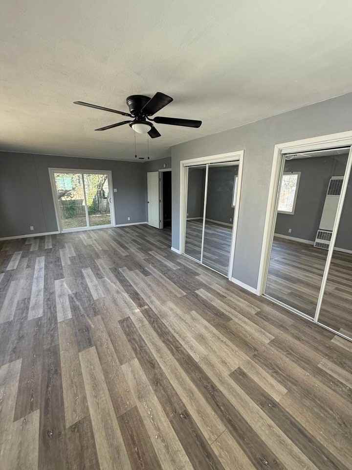 1505 28th St - Photo 6 of 21