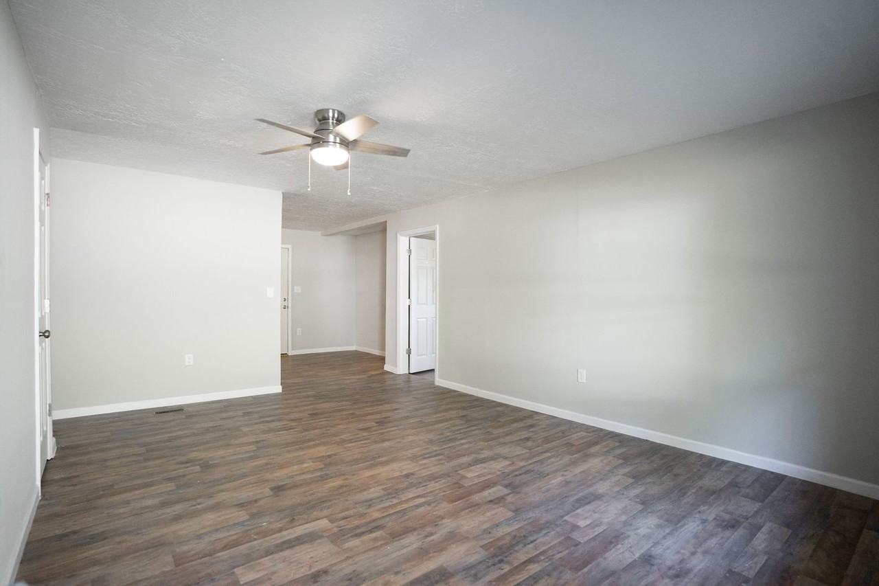 2432 Golden Camp Rd - Photo 4 of 27