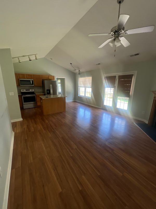 2445 Somerset Place Dr - Photo 6 of 15