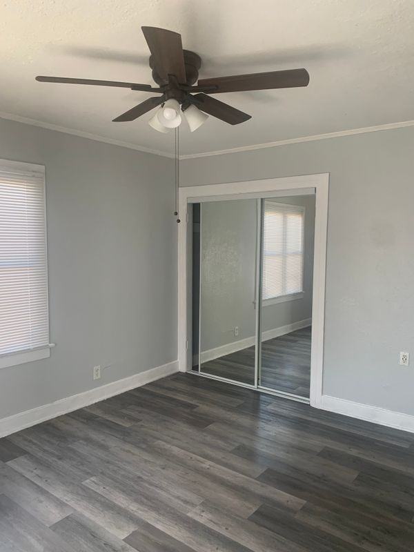 2328 Bedessen Ave - Photo 2 of 15
