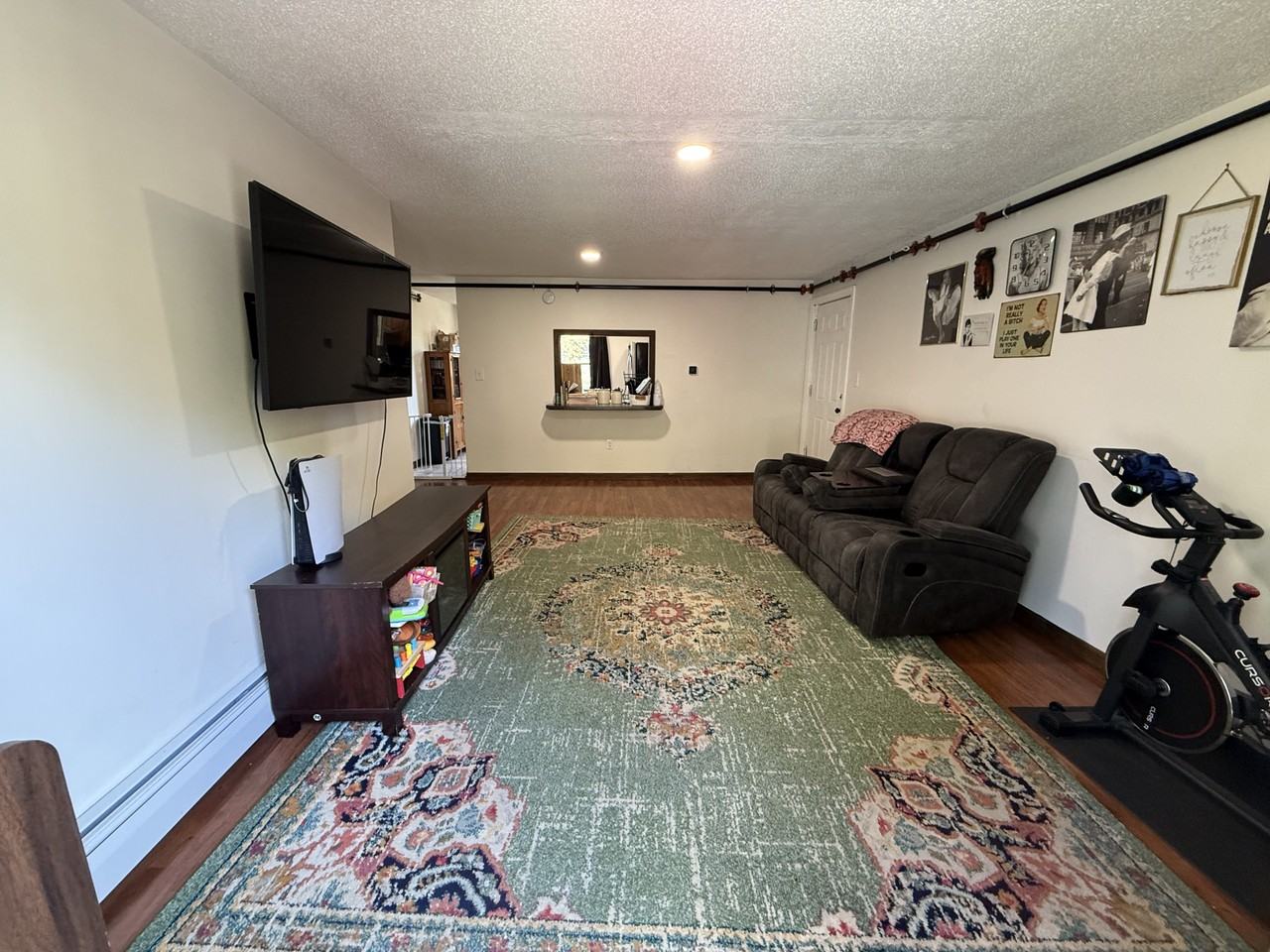 18 Chestnut Dr #202 - Photo 3 of 11