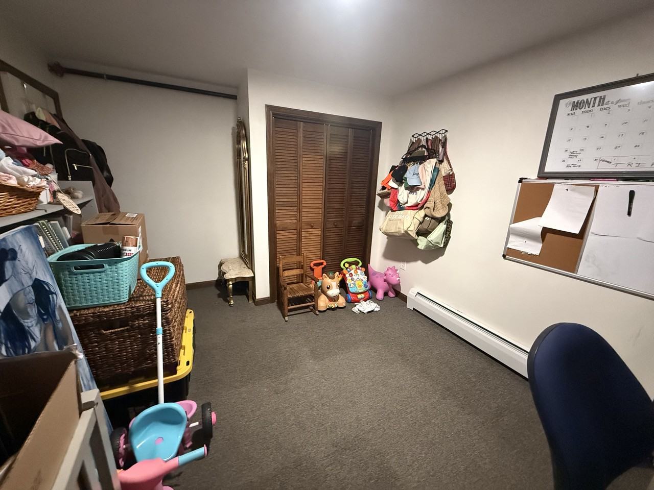 18 Chestnut Dr #202 - Photo 7 of 11