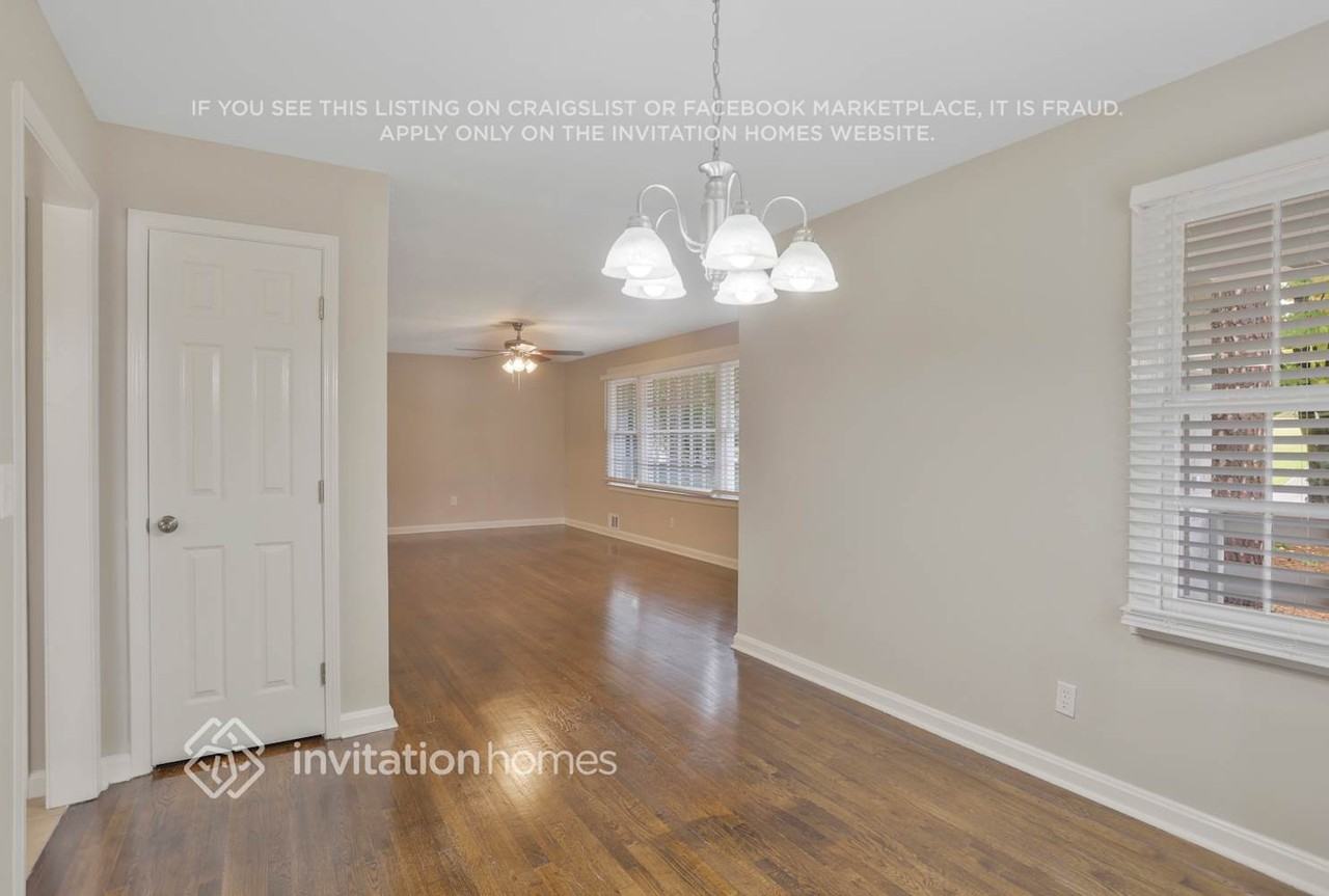 705 Pinehill Dr SE - Photo 5 of 21