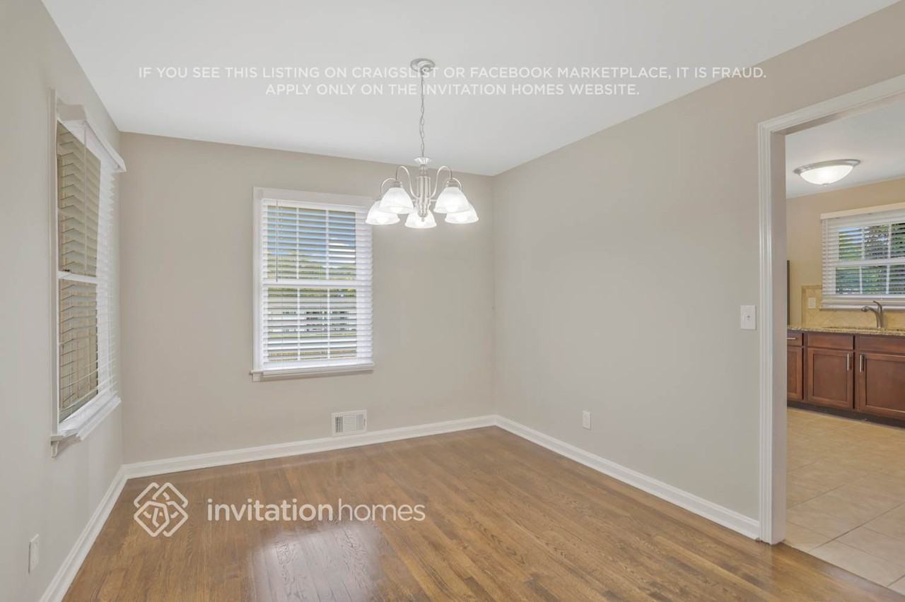 705 Pinehill Dr SE - Photo 7 of 21