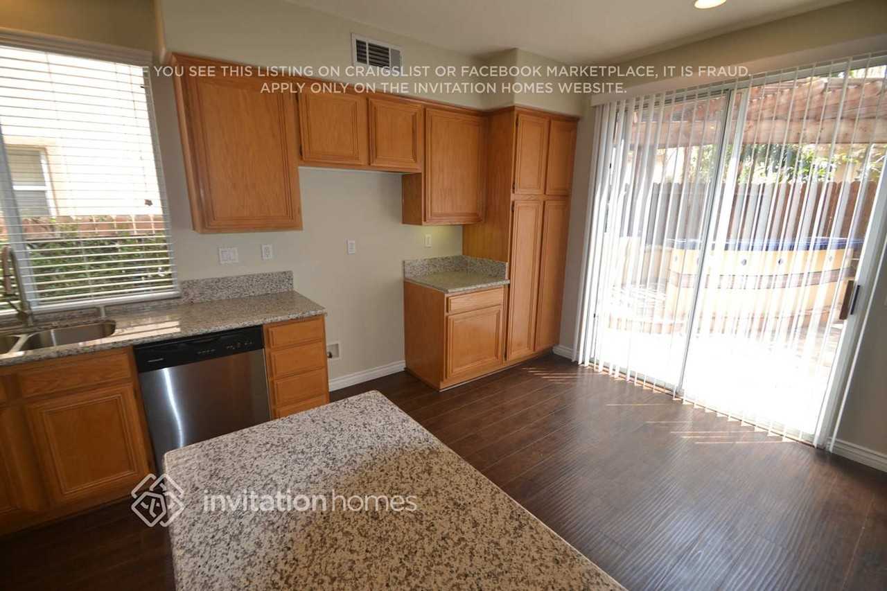 22830 Oak Knoll Dr - Photo 5 of 16
