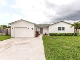 8758 Sw 11th St - Photo 1 of 1