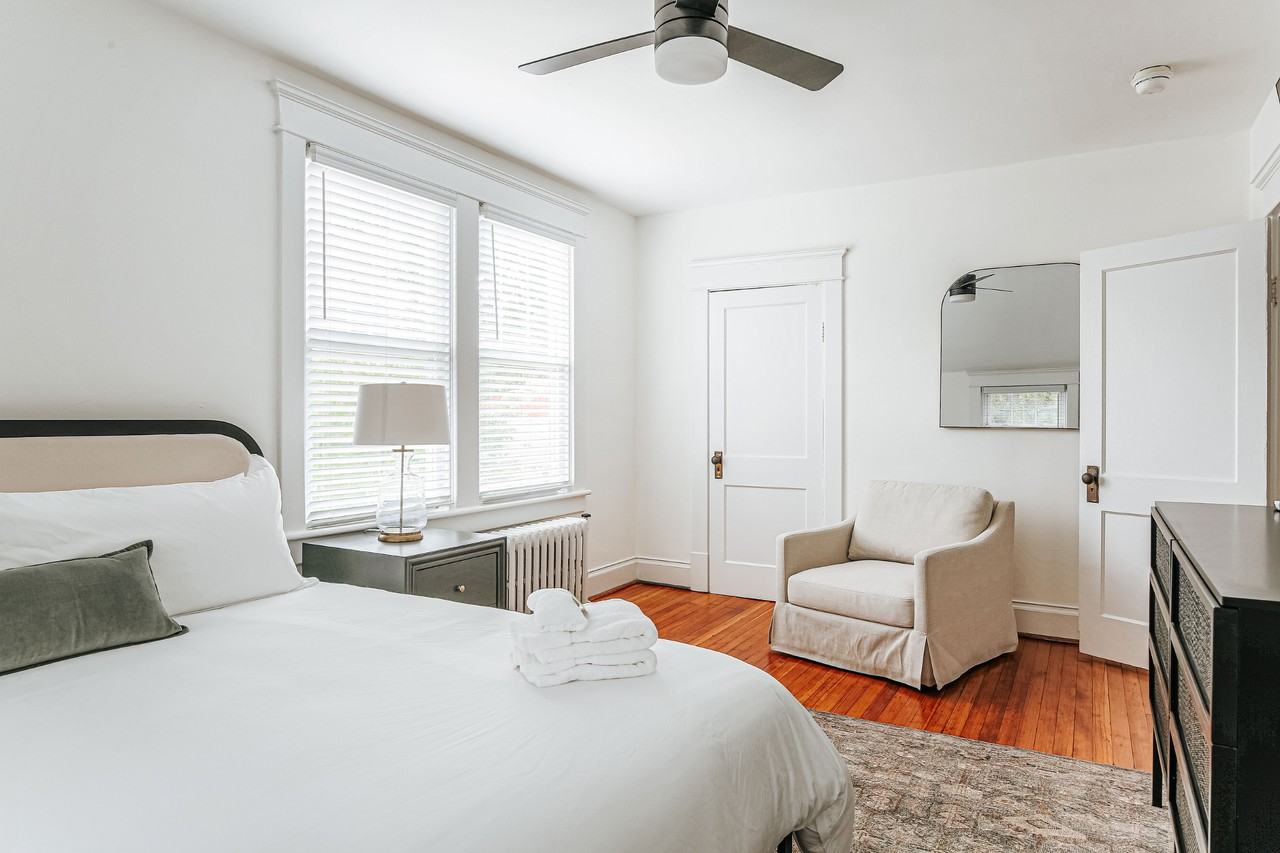 126 Maywood Ln #NA - Photo 4 of 20