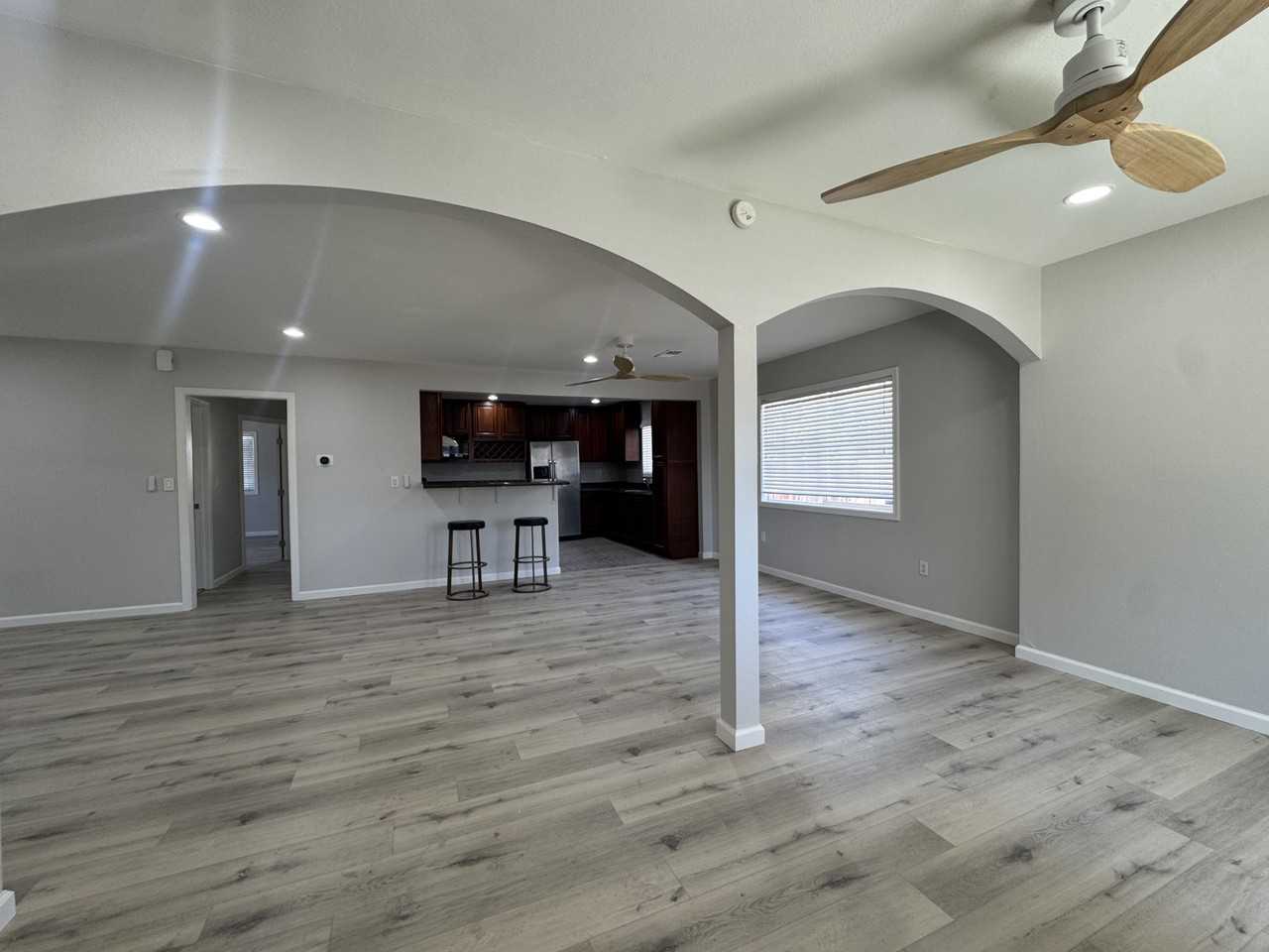 427 Spruce St #NA - Photo 2 of 12