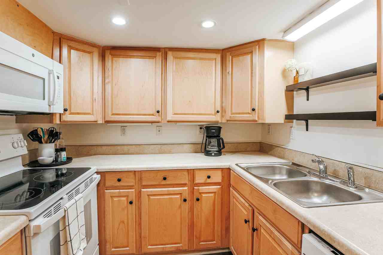 516 Valley Rd #B - Photo 2 of 18