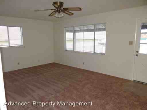 913 Golden W Ct - Photo 3 of 9