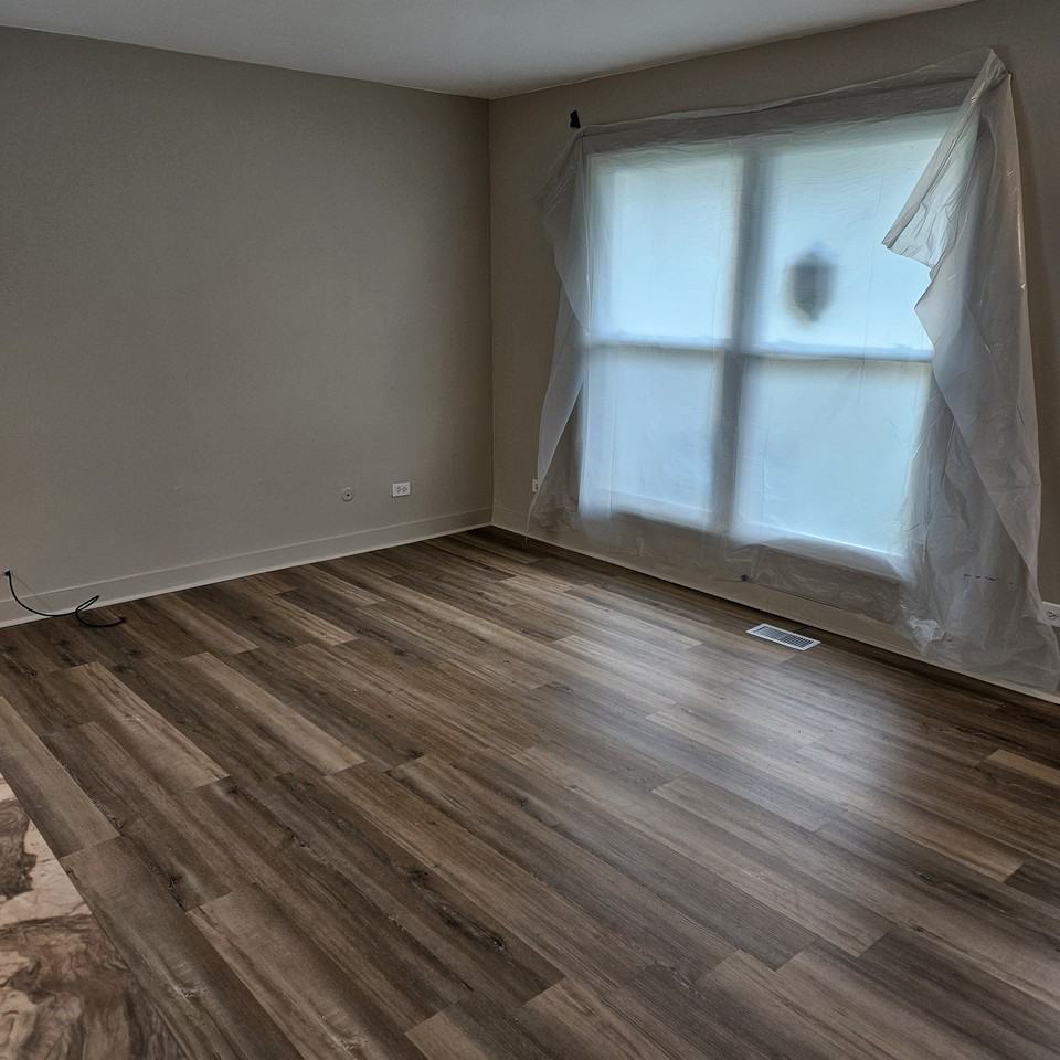 5565 Allemong Dr #1 - Photo 3 of 14