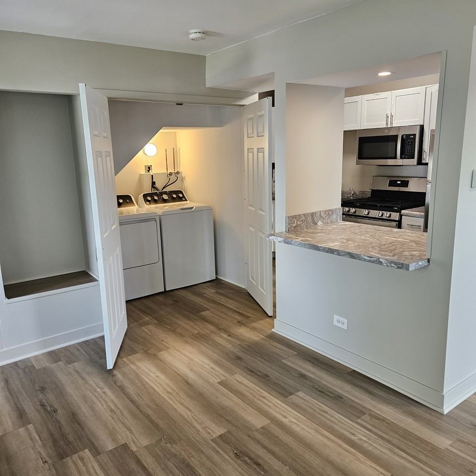 5565 Allemong Dr #1 - Photo 7 of 14