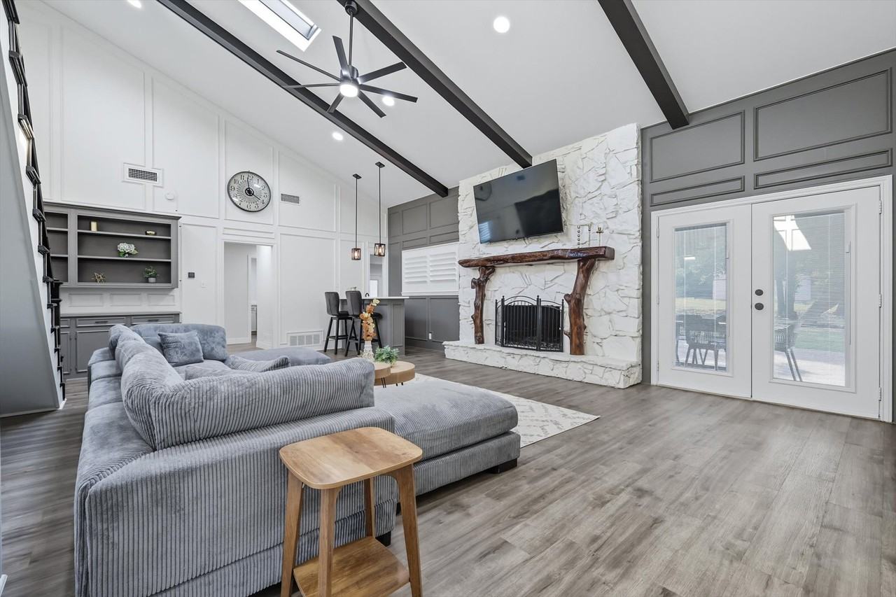 High Point Dr #NA - Photo 6 of 50