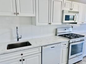 61 Davis Ave #4F - Photo 1 of 1