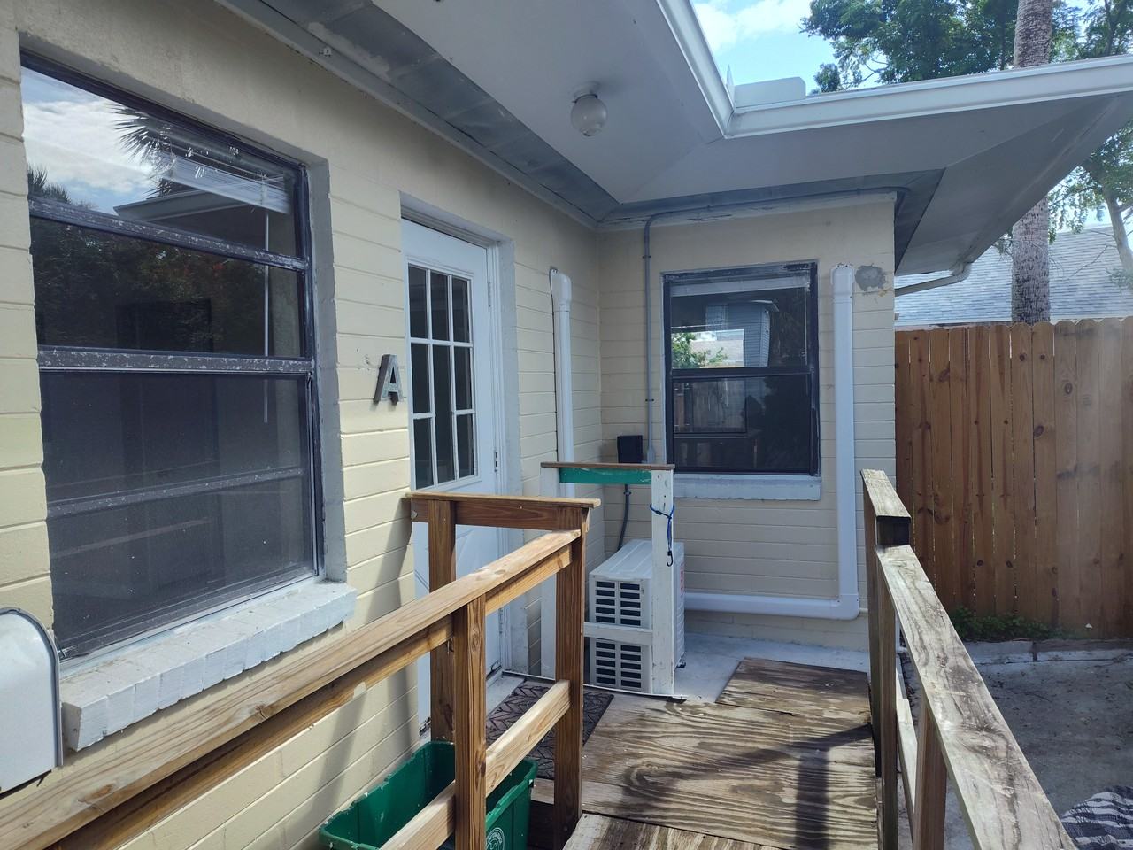 318 N Oleander Ave #NA - Photo 2 of 19