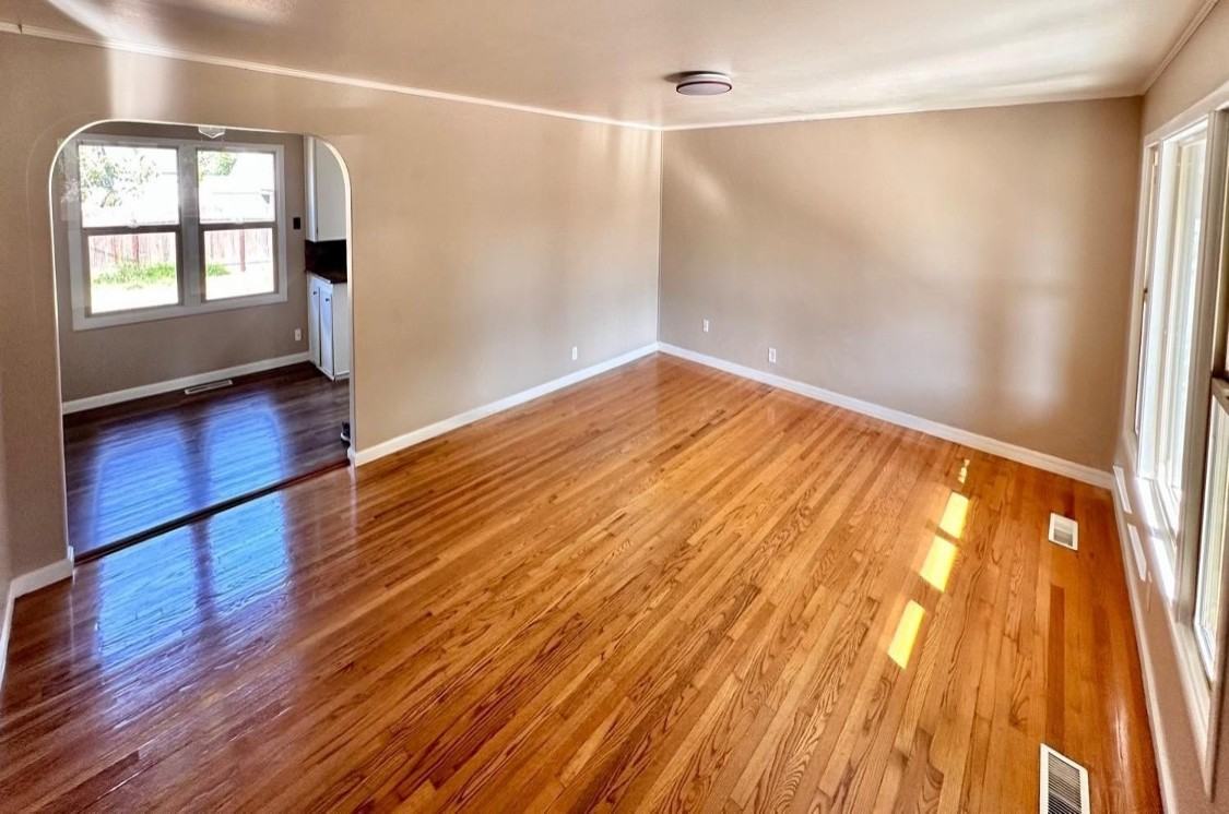 1541 Circle Ln #NA - Photo 2 of 7