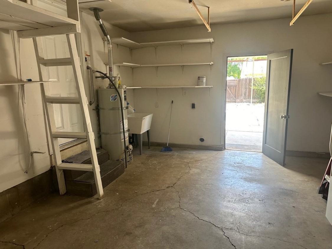 1541 Circle Ln #NA - Photo 3 of 7