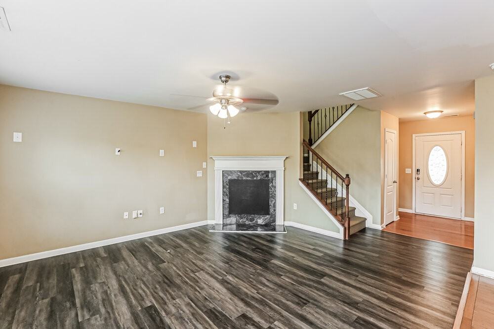 4419 Mary Point Rd - Photo 6 of 17