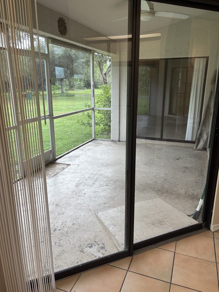 1471 Capricorn Blvd #A - Photo 7 of 12