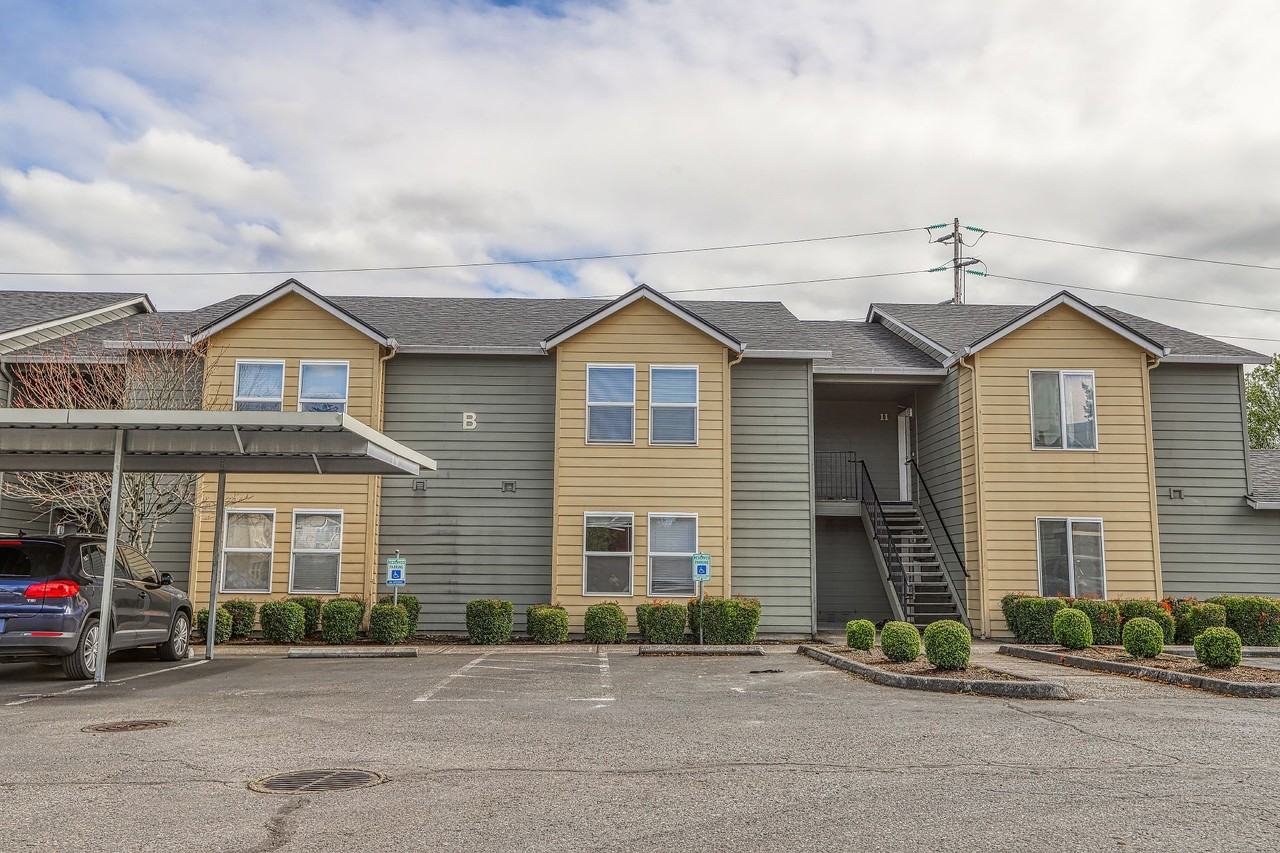 Heritage Park Apartments - Photo 4 of 12