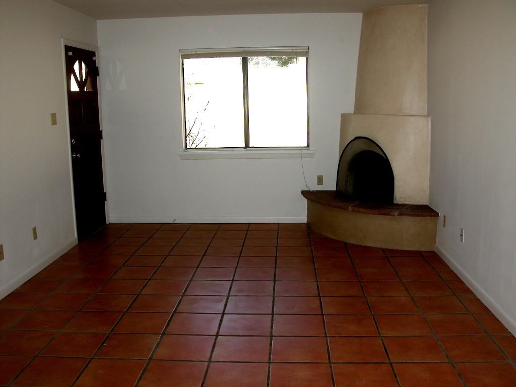 812 Calle Anaya S #2 - Photo 2 of 9