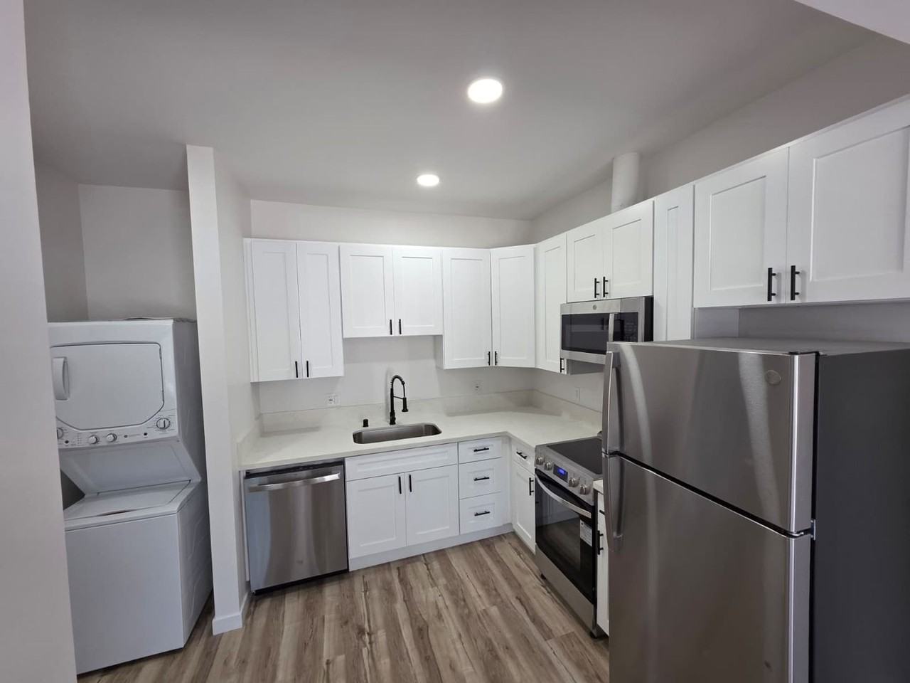 4490 Collwood Blvd - Photo 2 of 12