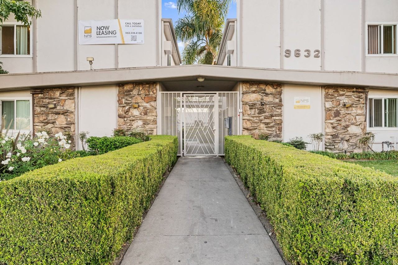 9632 Ball Road - Photo 2 of 4