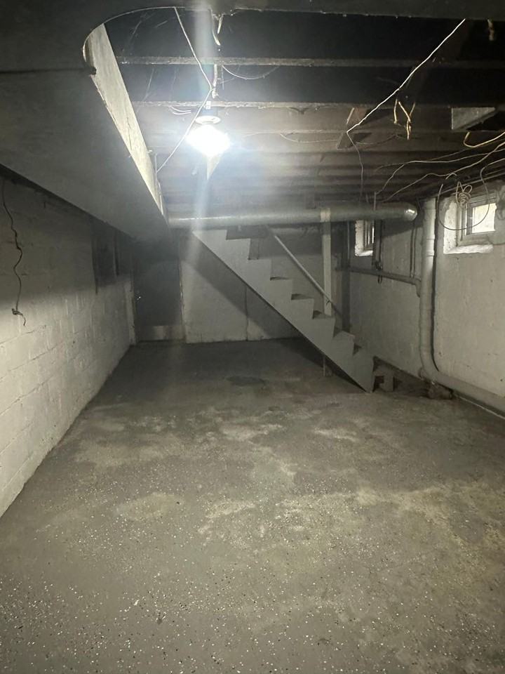 36 General Greene Ave - Photo 4 of 14