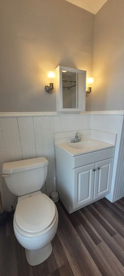 156 N Harrison St - Photo 4 of 12