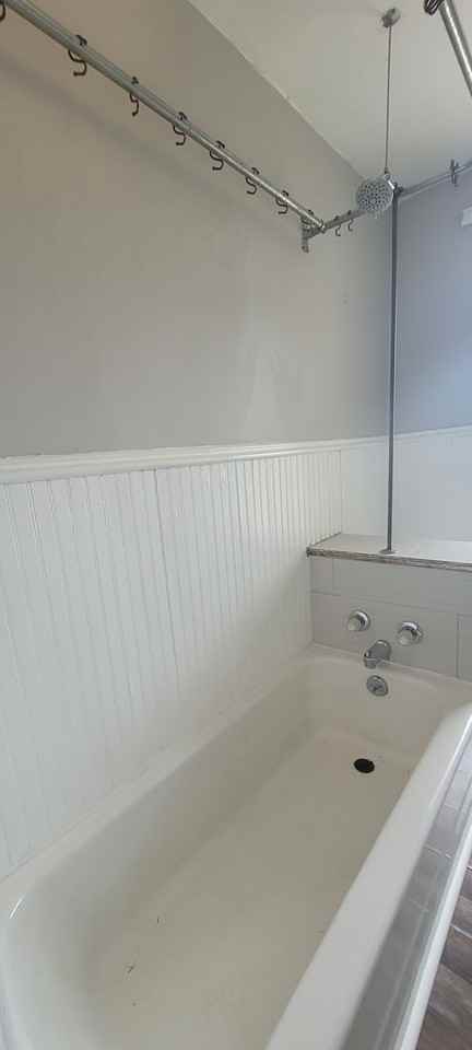 156 N Harrison St - Photo 6 of 12