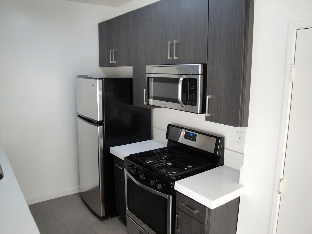 v1210 - Photo 3 of 32