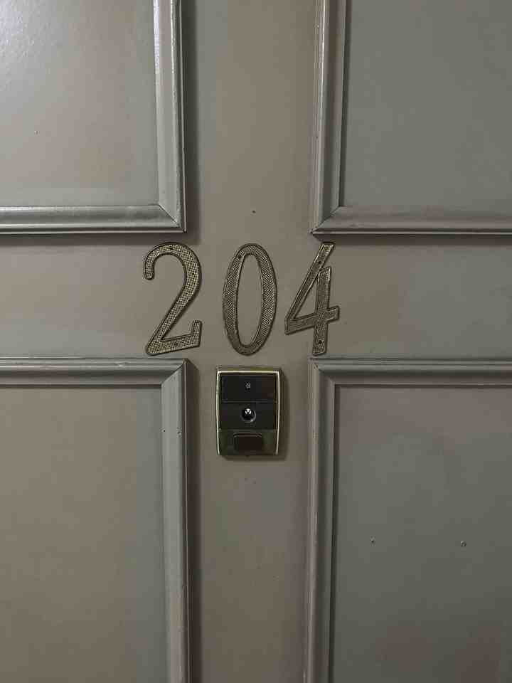 v1210 - Photo 7 of 32