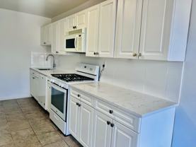 47 Davis Ave #4F - Photo 1 of 1