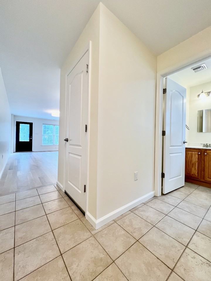 67 Clarendon Avenue #1 - Photo 3 of 18