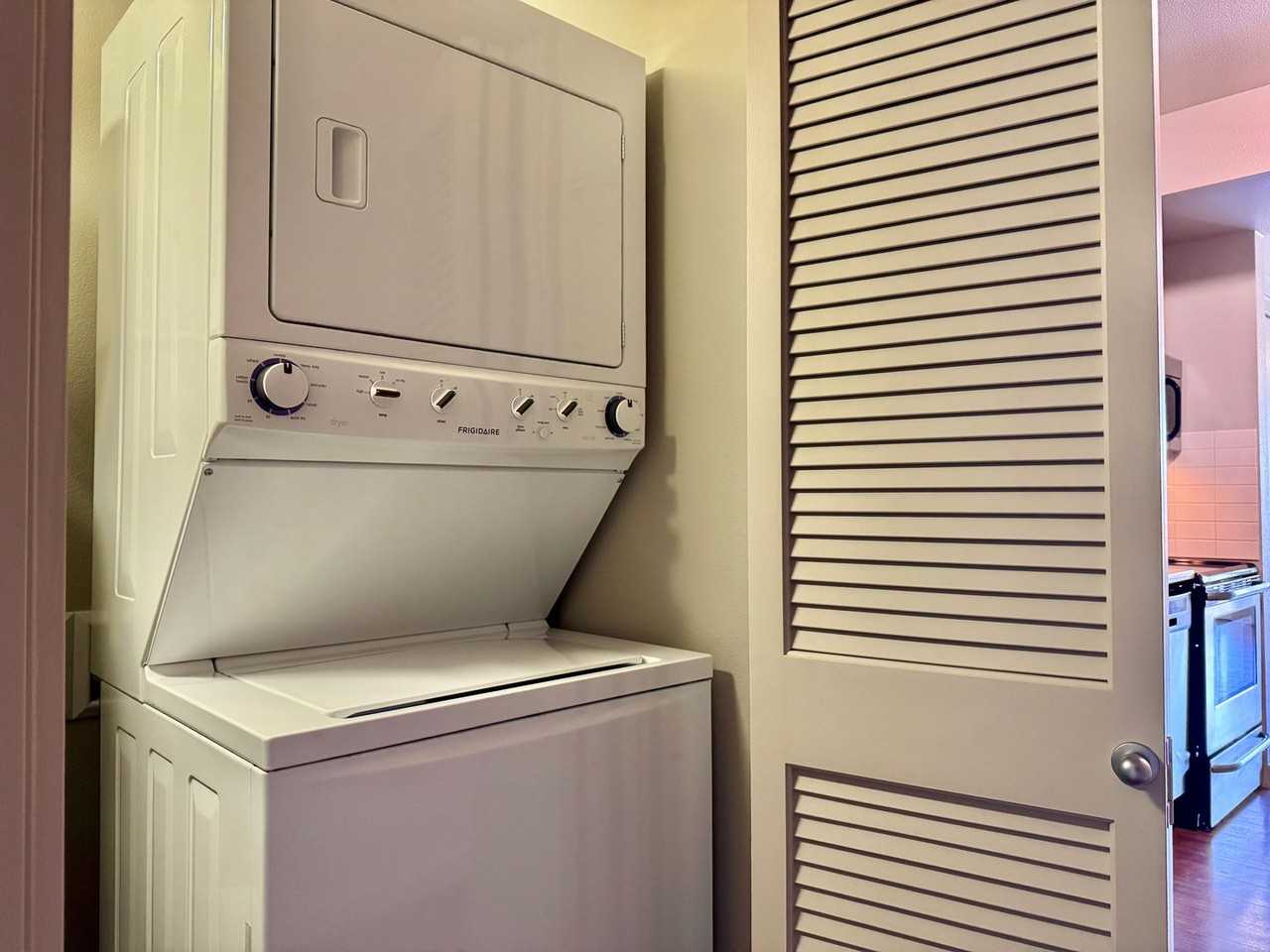 4429 NE Fremont St - Photo 5 of 20