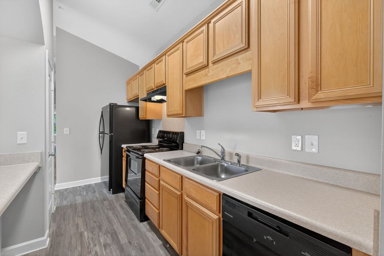 Rosecroft - Photo 7 of 34