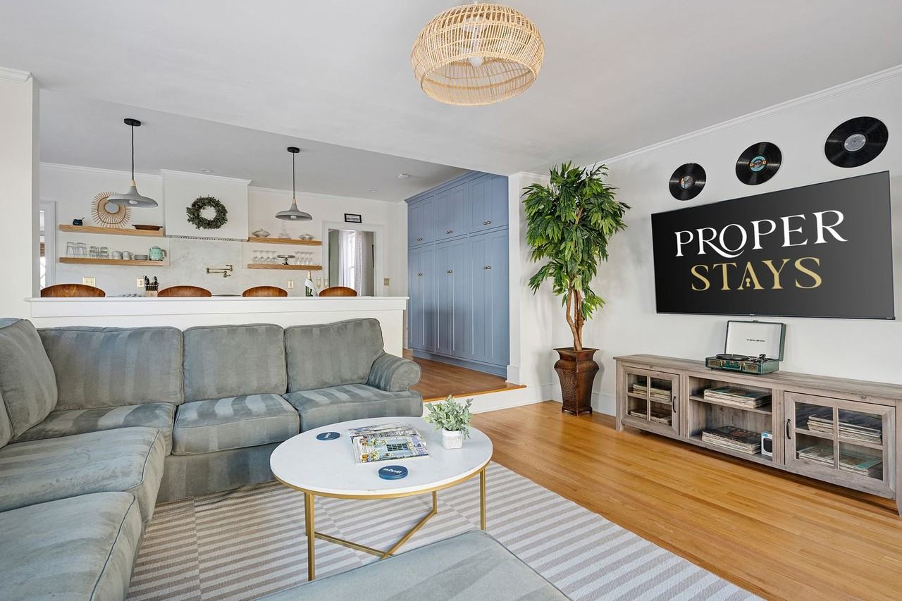 12 Percy St - Photo 2 of 37