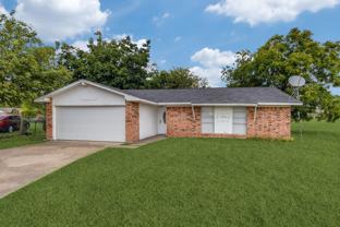 1053 Western Hills Dr - Photo 1 of 1