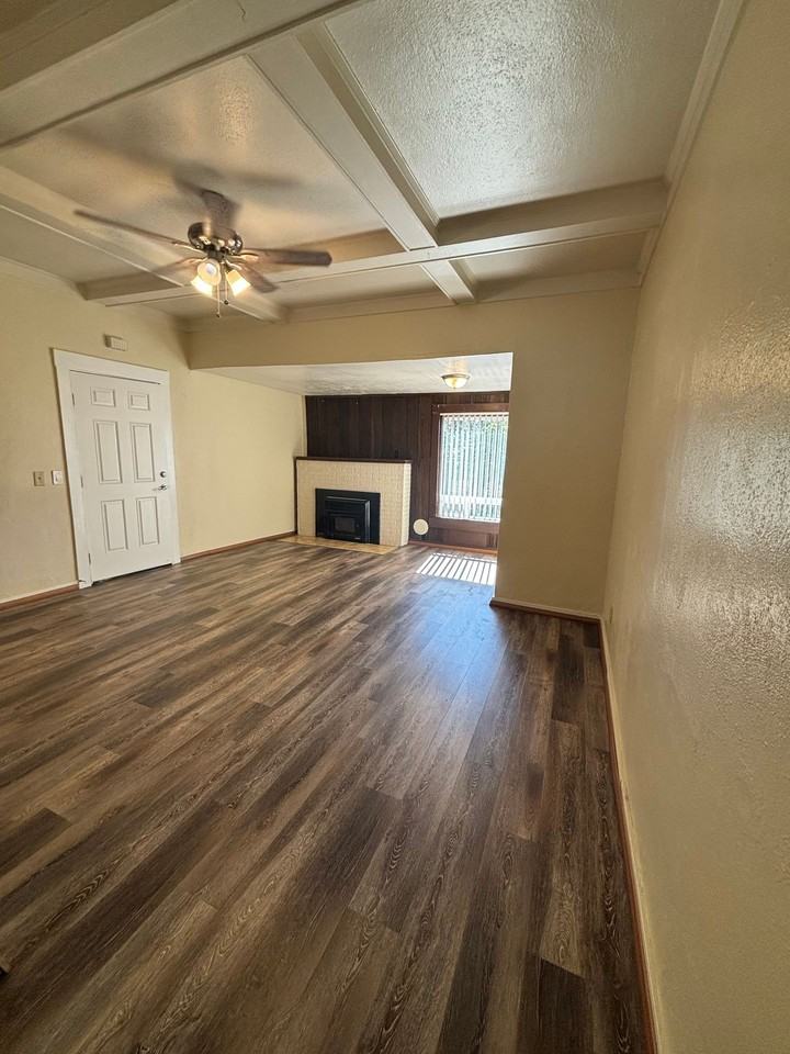 Hansard Manor Apartments LLC - Photo 6 of 21