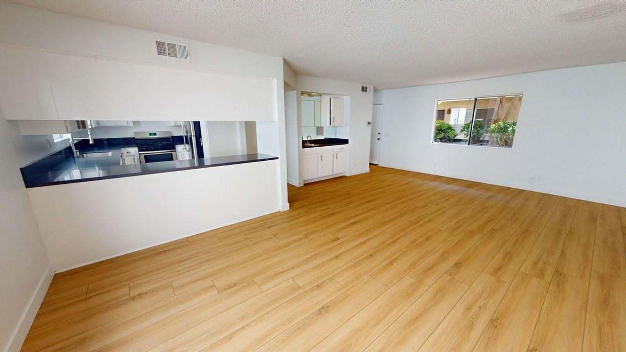 12617 OXNARD || Unique TWO LEVEL APT available! - Photo 4 of 21