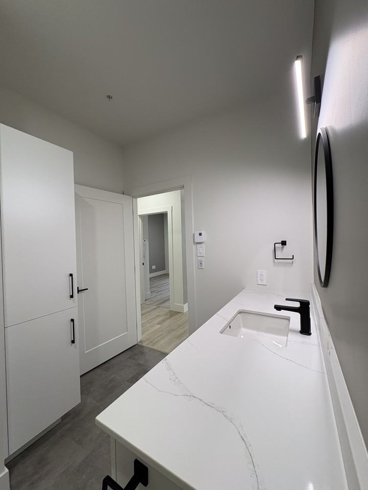 1333 Main Street #205 - Photo 5 of 9