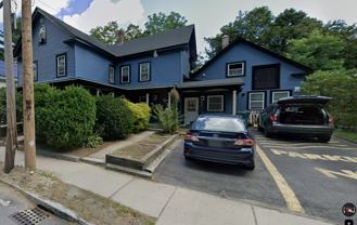 359 Mechanic St #4 - Photo 1 of 1